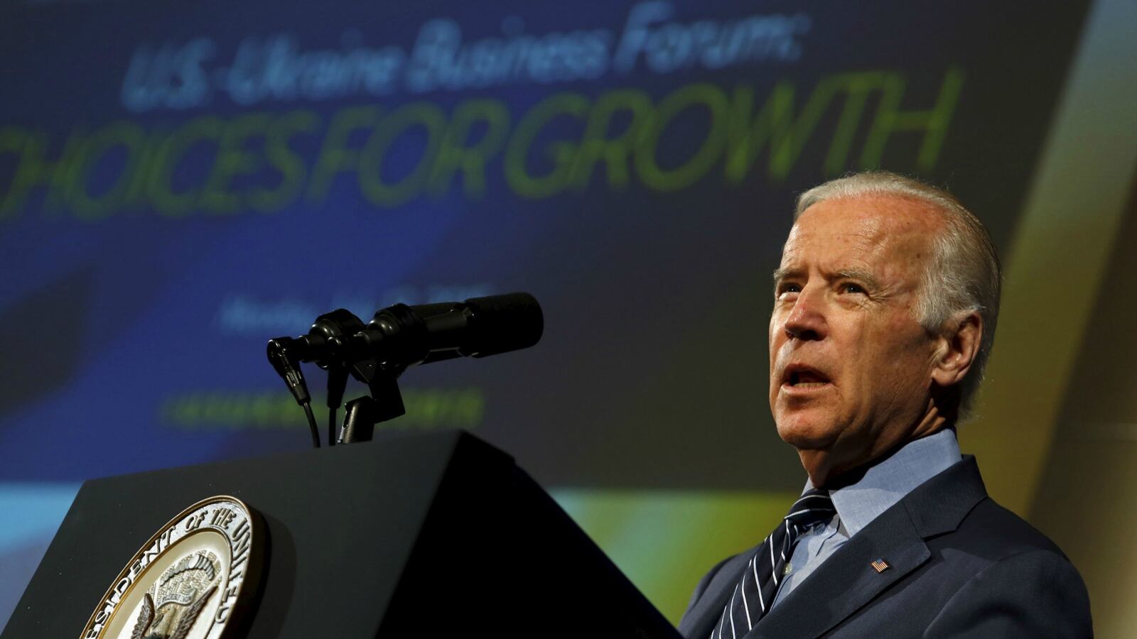 cheats/2015/09/03/biden-on-2016-run-i-just-don-t-know/150821-joe-biden-cheat_sawi2u