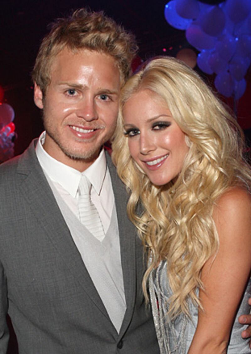 galleries/2010/11/02/dysfunctional-couples/dysfunctional-couples---montagpratt_fpt719