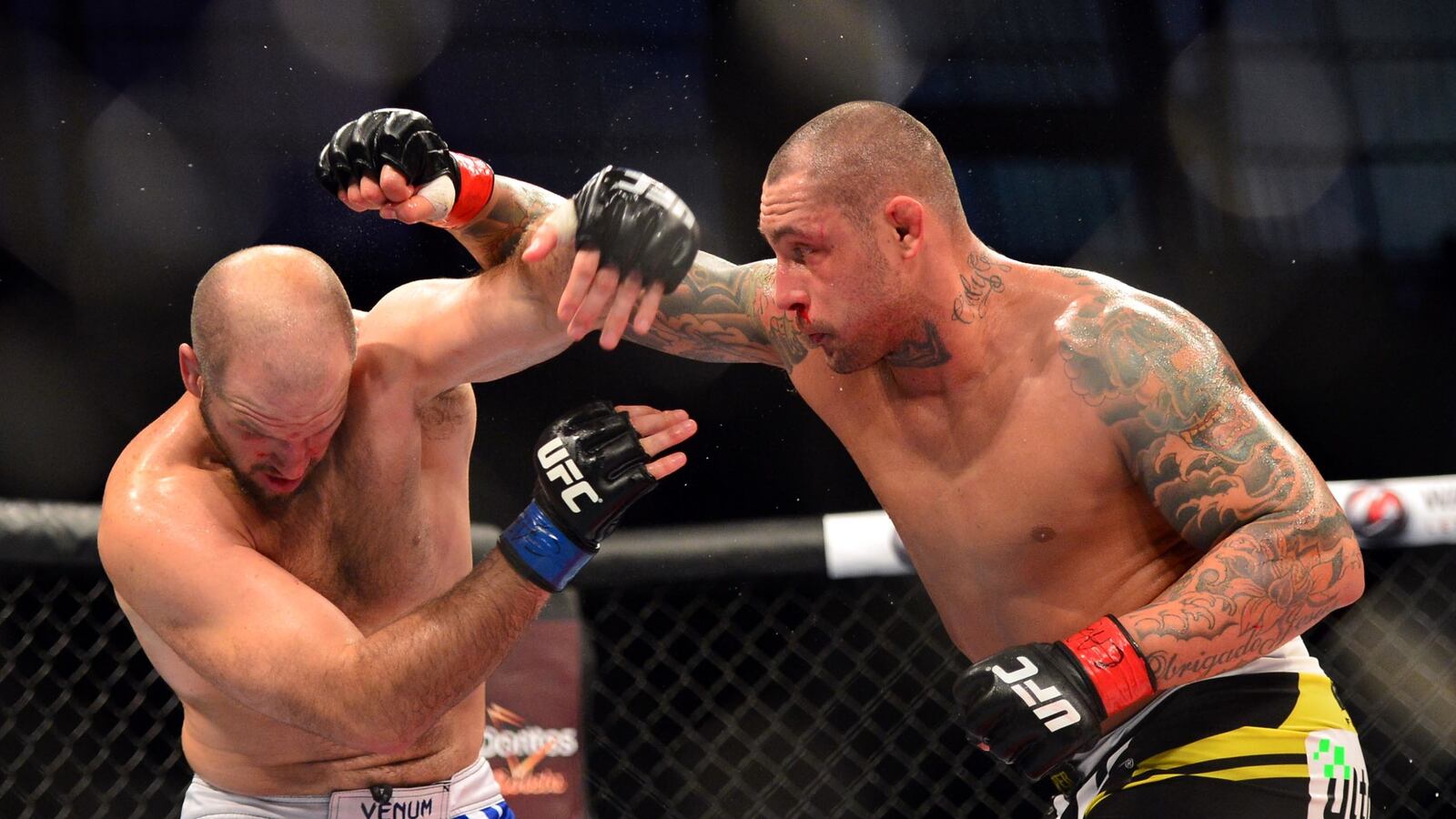 cheats/2014/02/07/ufc-fighter-jailed-after-standoff/140207-thiago-silva-cheat_gwzhjr