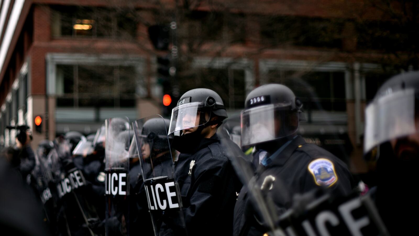 cheats/2017/01/30/riot-charges-against-3-reporters-dropped/170130-journalists-riot-cleared-cheat_x614hg