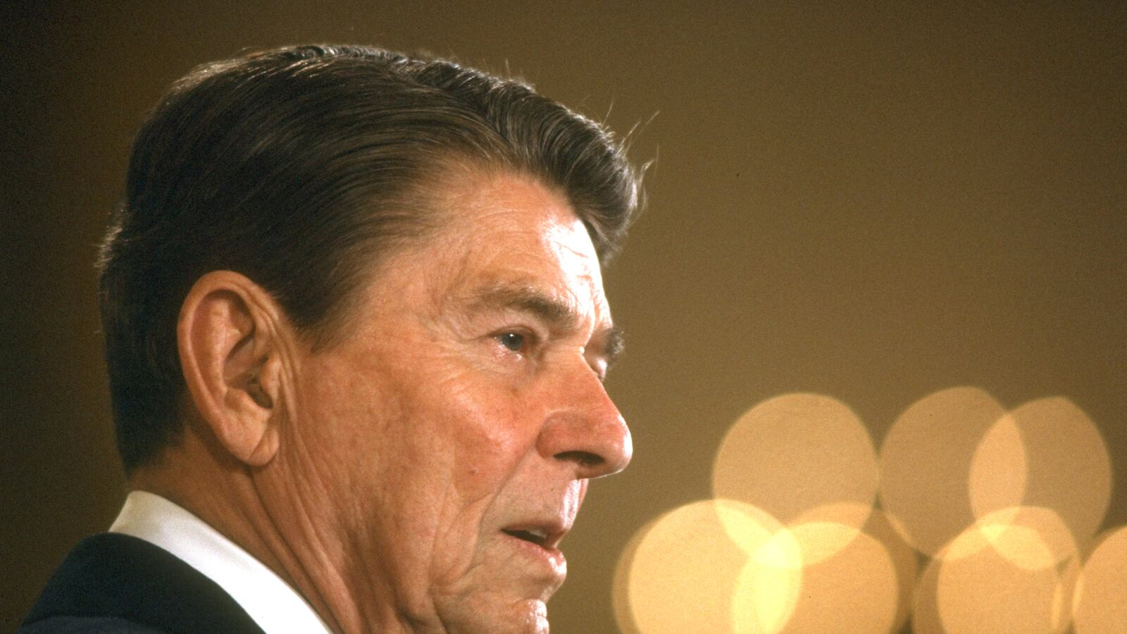 articles/2013/12/10/the-gop-s-apartheid-insurrection/131209-clift-reagan-tease_asjyxt