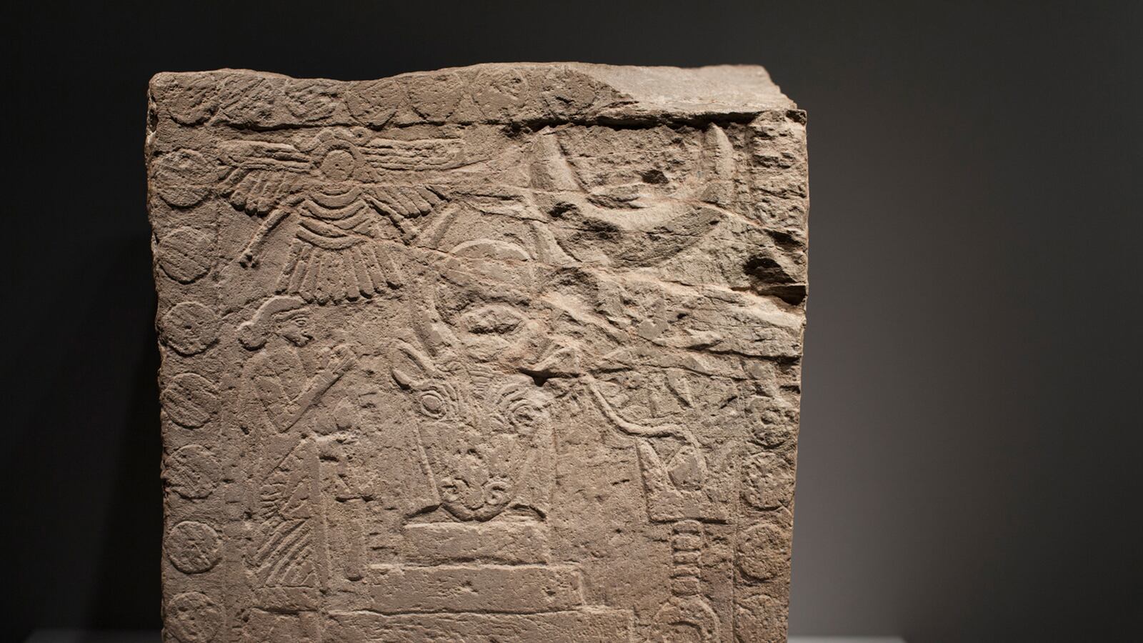 galleries/2014/10/31/relics-from-saudi-arabia-s-first-millennium-heyday/141030-saudi-arabia-art-6_tzycll