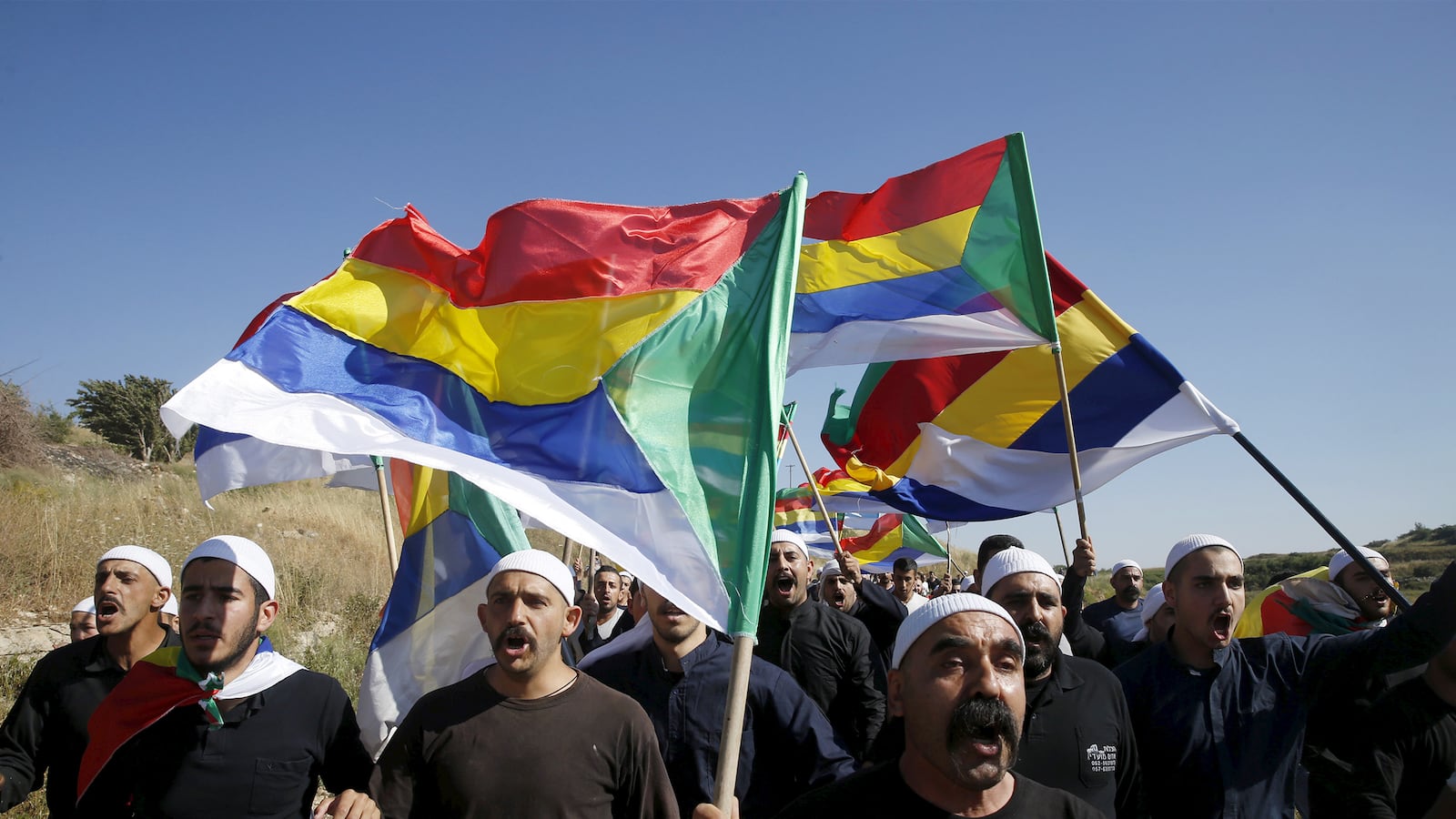articles/2015/07/06/israel-s-ties-to-syria-s-rebels-provoke-mob-violence-in-the-golan/150705-rubin-israel-tease_vuwj2z