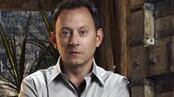articles/2009/02/10/michael-emerson-the-lost-interview/lost-emerson_13506_edn82w
