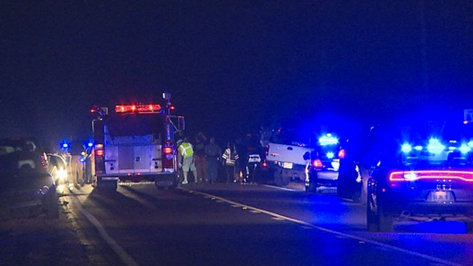 cheats/2016/11/01/mississippi-hayride-accident-kills-wounds-children/161101-hayride-accident-cheat_ys9zfw