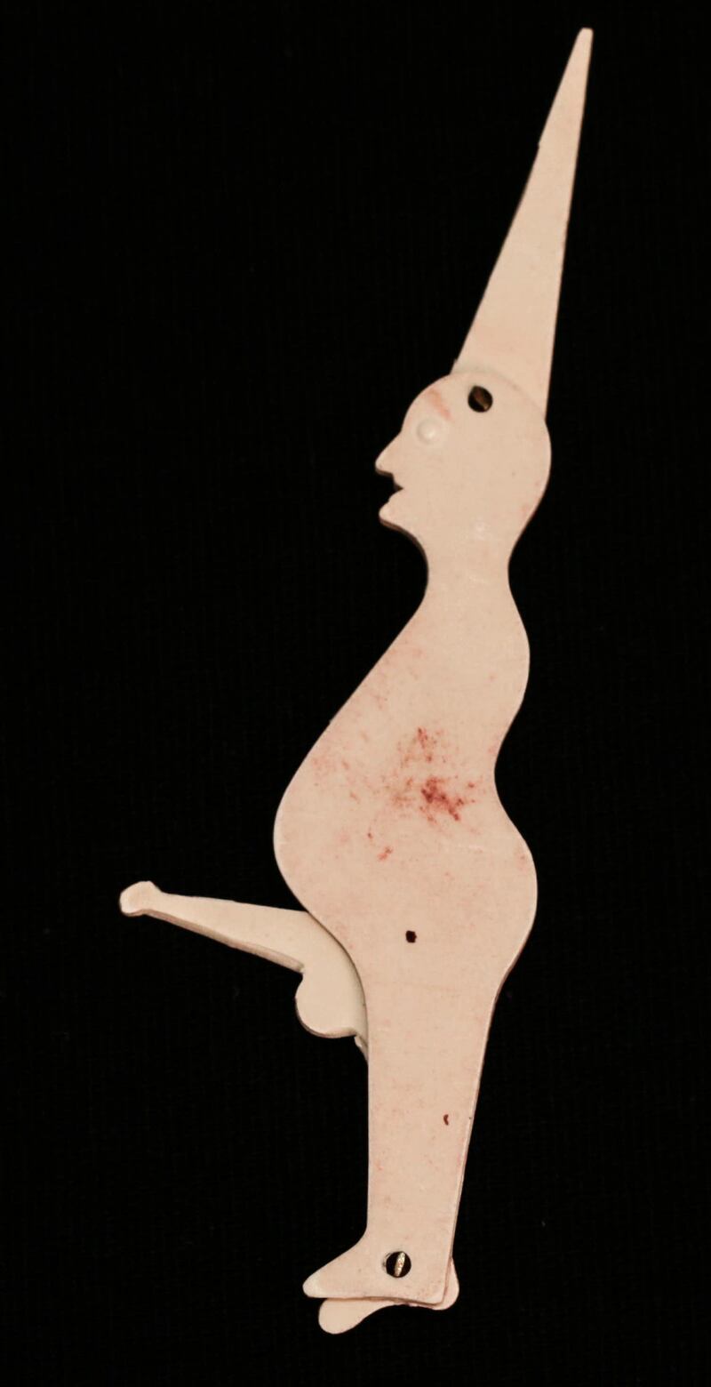 file-20201129-22-rl1thx_r2vxov