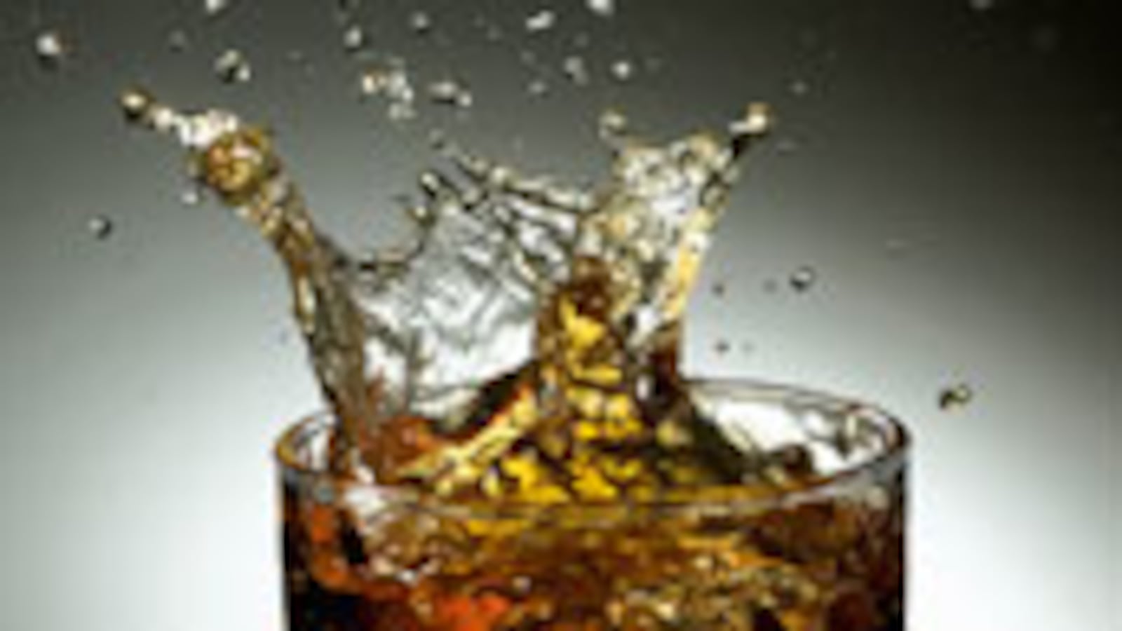 articles/2010/08/31/does-diet-soda-make-you-fat/roberts-soda_122834_bgmitd