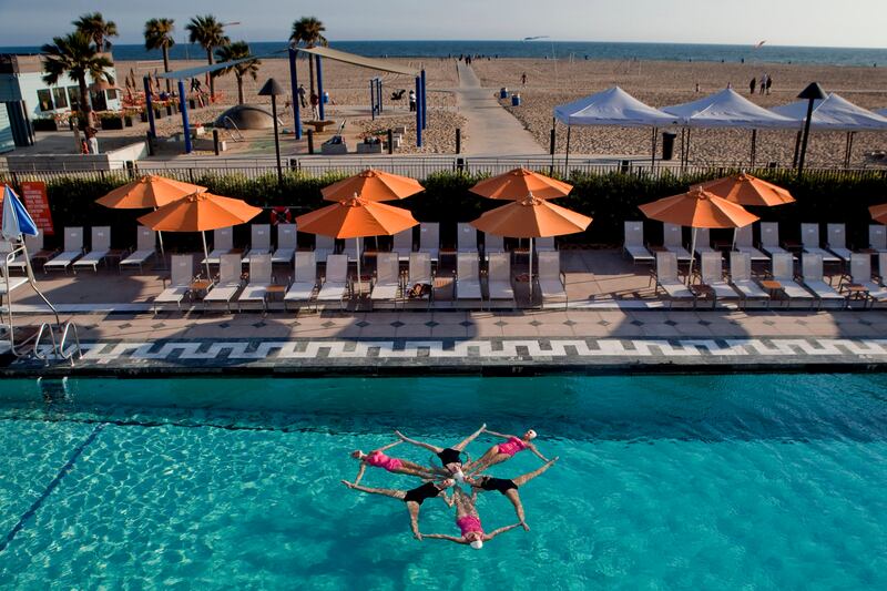 galleries/2013/08/09/aqualillies-by-katie-orlinsky-photos/130808-aqualillies-7_na3fsp