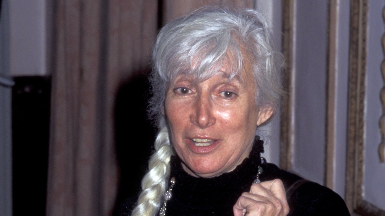 articles/2013/03/21/renata-adler-poet-of-chaotic-generation/130320-renata-adler-tease_brhkfd