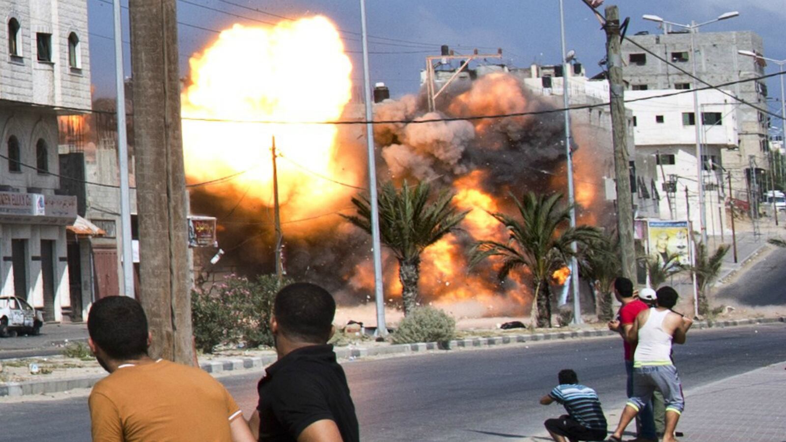 cheats/2014/08/23/israeli-strikes-kill-8-in-gaza/140823-israel-strike-cheat_tiq6wo