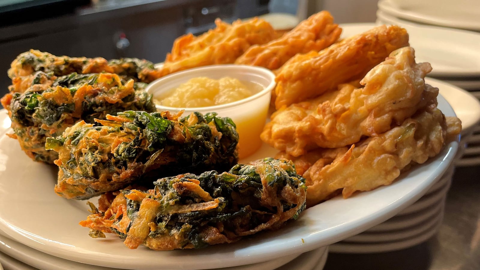 211126-latkes-hero_l2ccqd