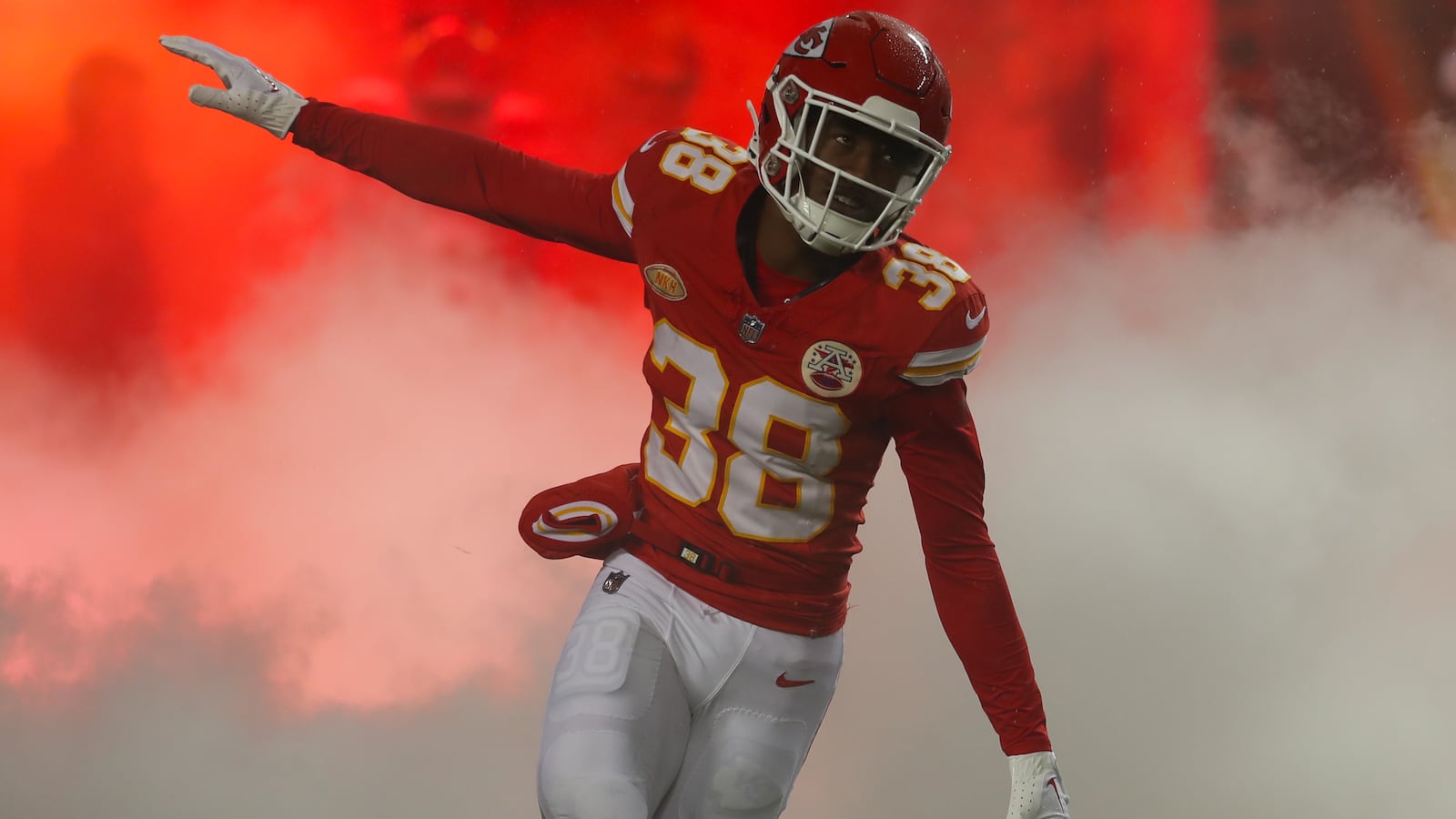 Kansas City Chiefs cornerback L'Jarius Sneed (38)
