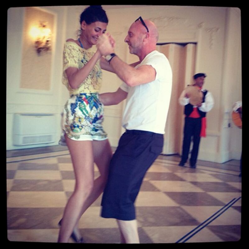 galleries/2012/07/08/kim-kardashian-stephen-colbert-more-celebrity-twitter-pictures-photos/twitpics-120706-gabbana_soplx6