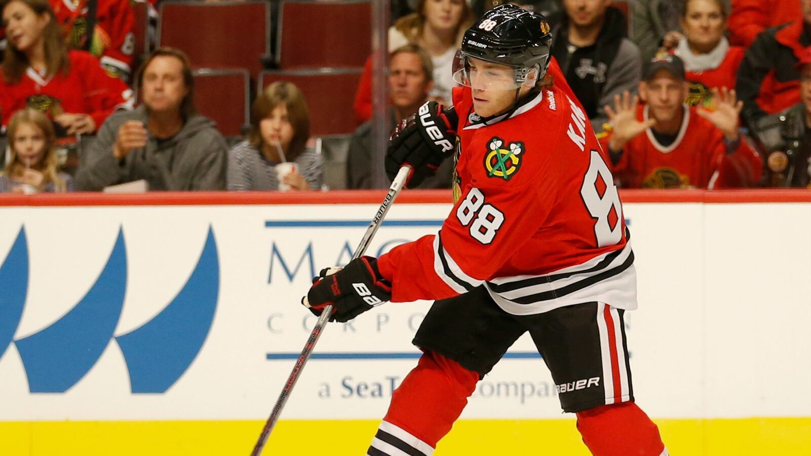 cheats/2015/11/05/nhl-star-won-t-face-rape-charges/151105-kane-cheat_dswqeh