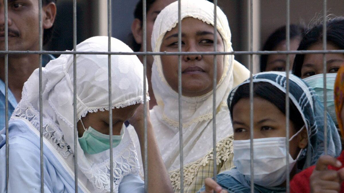 articles/2011/11/04/climate-change-and-natural-disasters-why-women-get-hit-hardest/seager-women-climate-change_fheztt