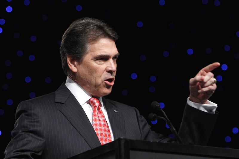 articles/2011/09/07/gop-debaters-mitt-romney-michele-bachmann-will-gun-for-rick-perry/rick-perry-debate-showdown-kurtz_xh5euh