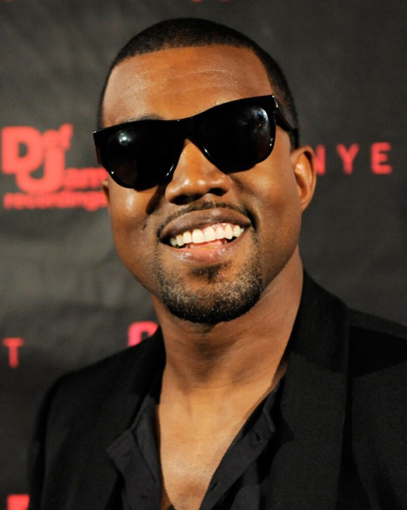 galleries/2010/11/06/celebrity-nude-photo-scandals/celeb-photo-leaks---kanye-west_arzozt