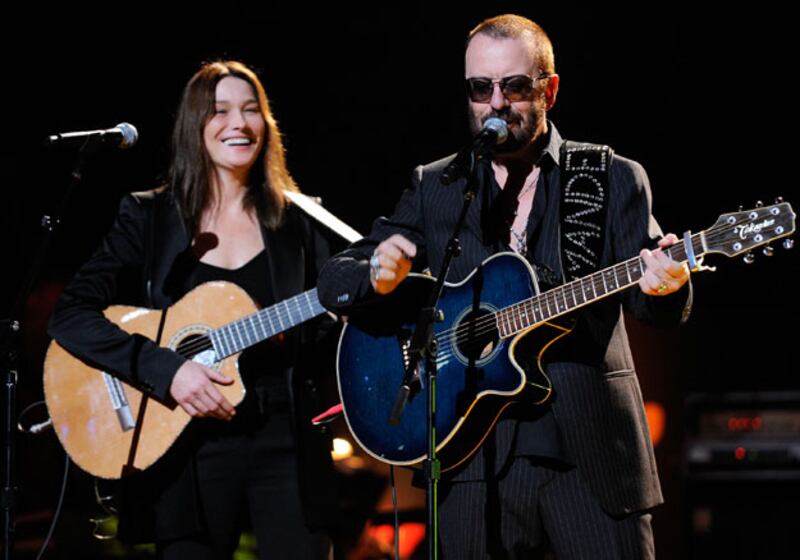 galleries/2009/07/19/mandela-day/mandela-day-2_j2iv5f