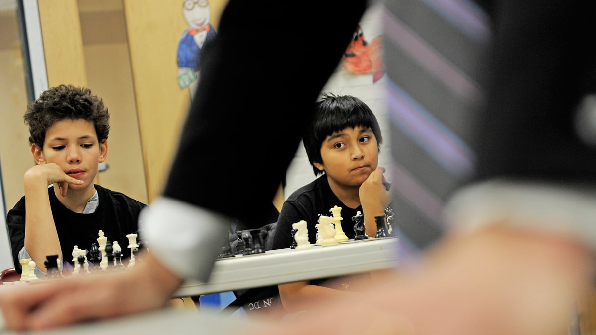 cheats/2011/10/16/ca-schools-struggle-to-teach-gay-issues/california-schools-struggle-to-teach-gay-issues_b84w1m