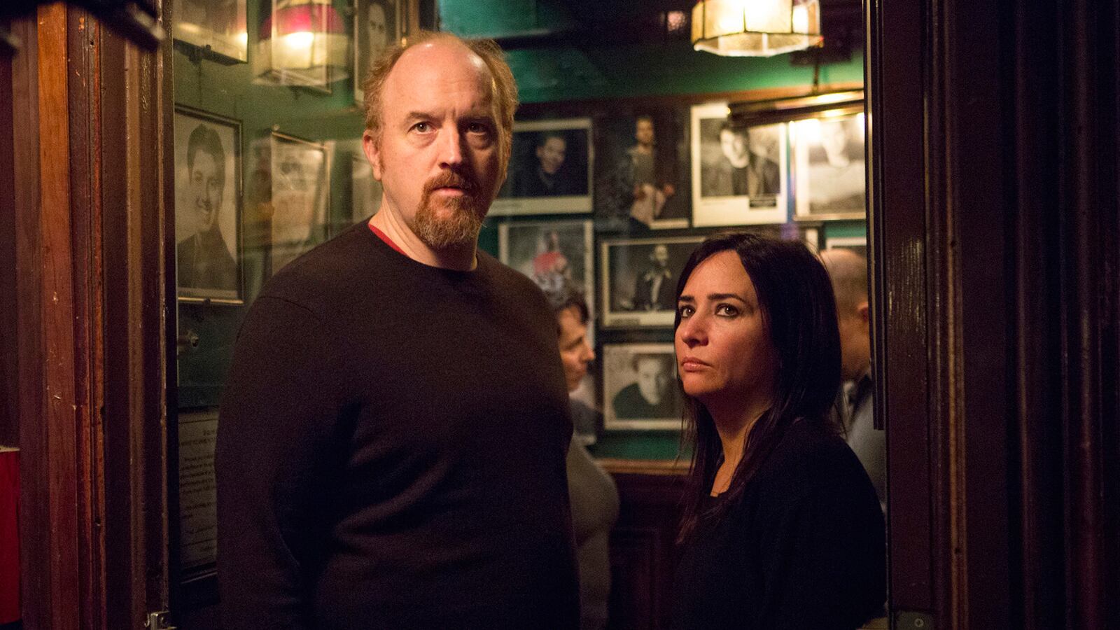 articles/2014/06/16/why-i-fell-in-love-with-louie-again-artistic-pretensions-and-all/140616-romano-louie-tease_ujd9mf