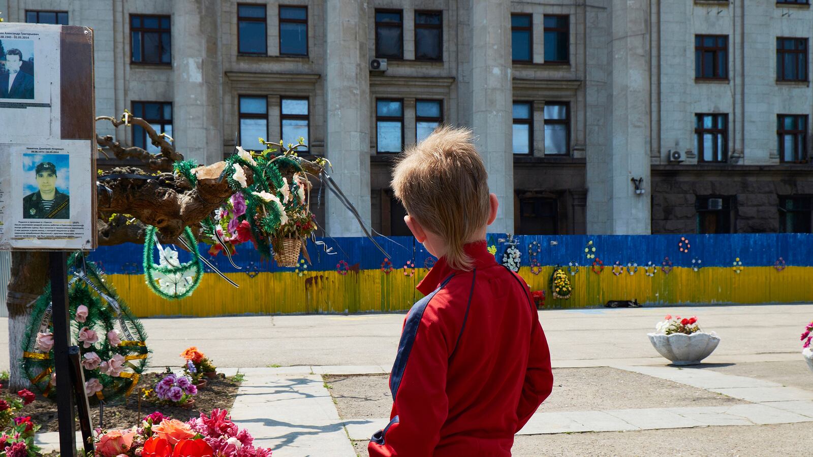 articles/2015/05/02/ukraine-s-astroturf-revolution/150501-nemtsova-odessa-tease_q96xff