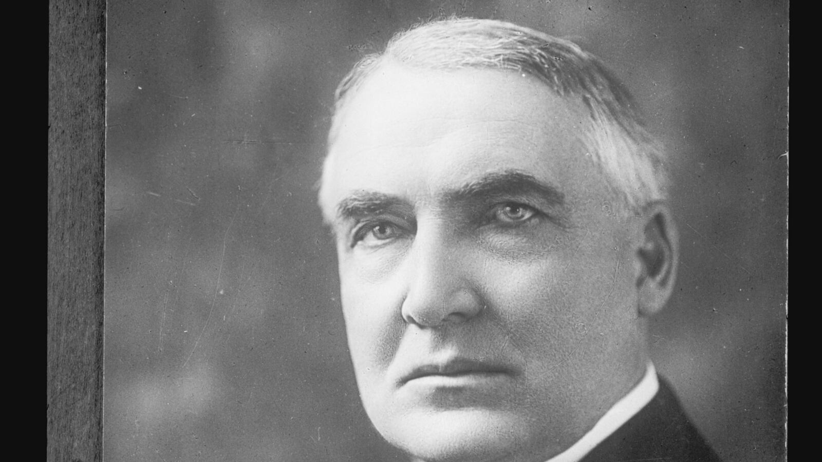 cheats/2015/08/18/dna-warren-g-harding-wasn-t-black/150818-warren-harding-cheat_gehuid