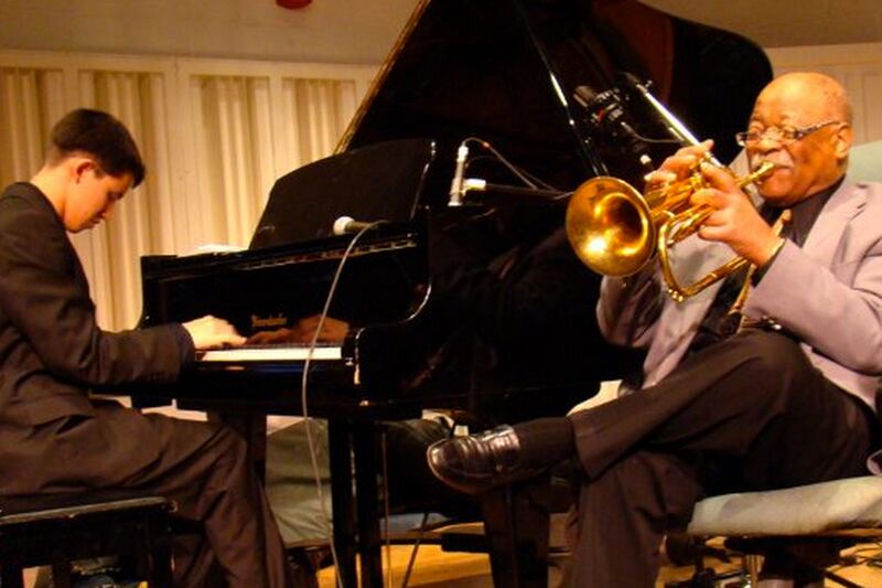 galleries/2014/08/27/fall-s-hottest-movies-gone-girl-interstellar-the-hunger-games-mockingjay-and-more/14-keep-on_bhdflj