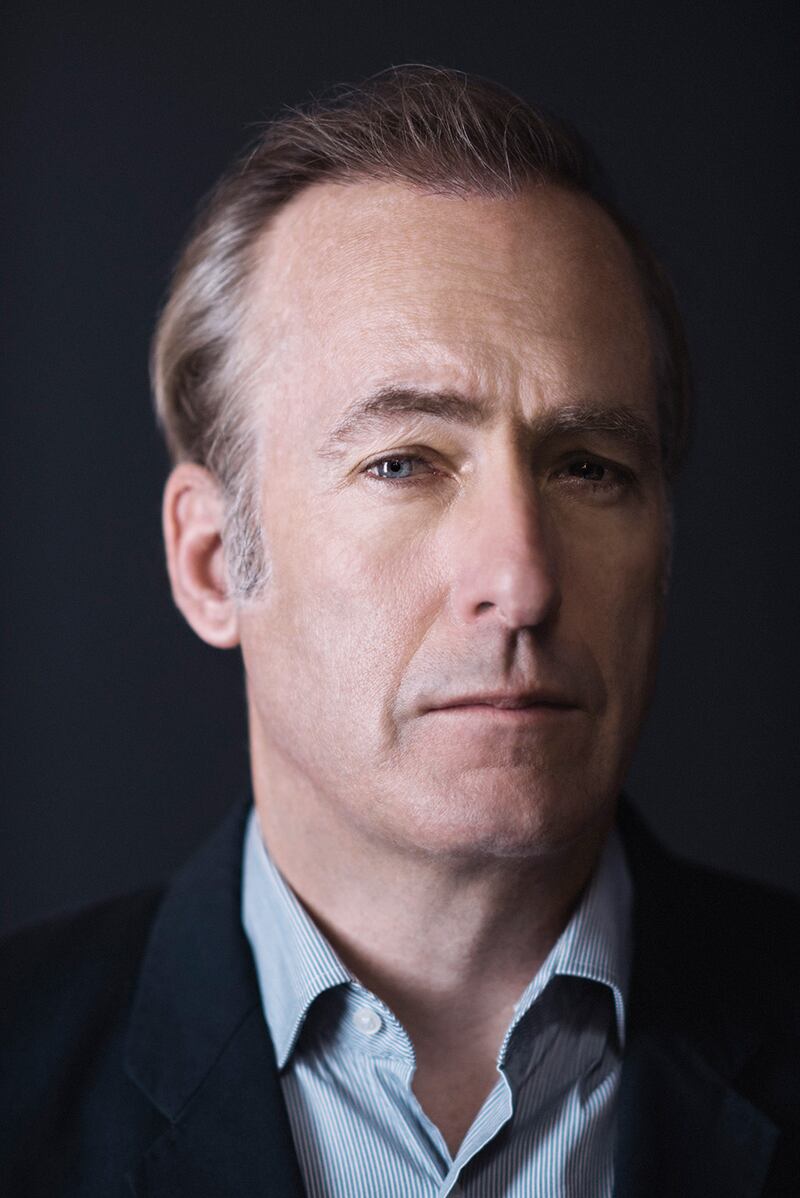 galleries/2015/12/26/how-jeff-vespa-takes-such-intimate-celebrity-portraits/151223-vespa-odenkirk_hiagsg