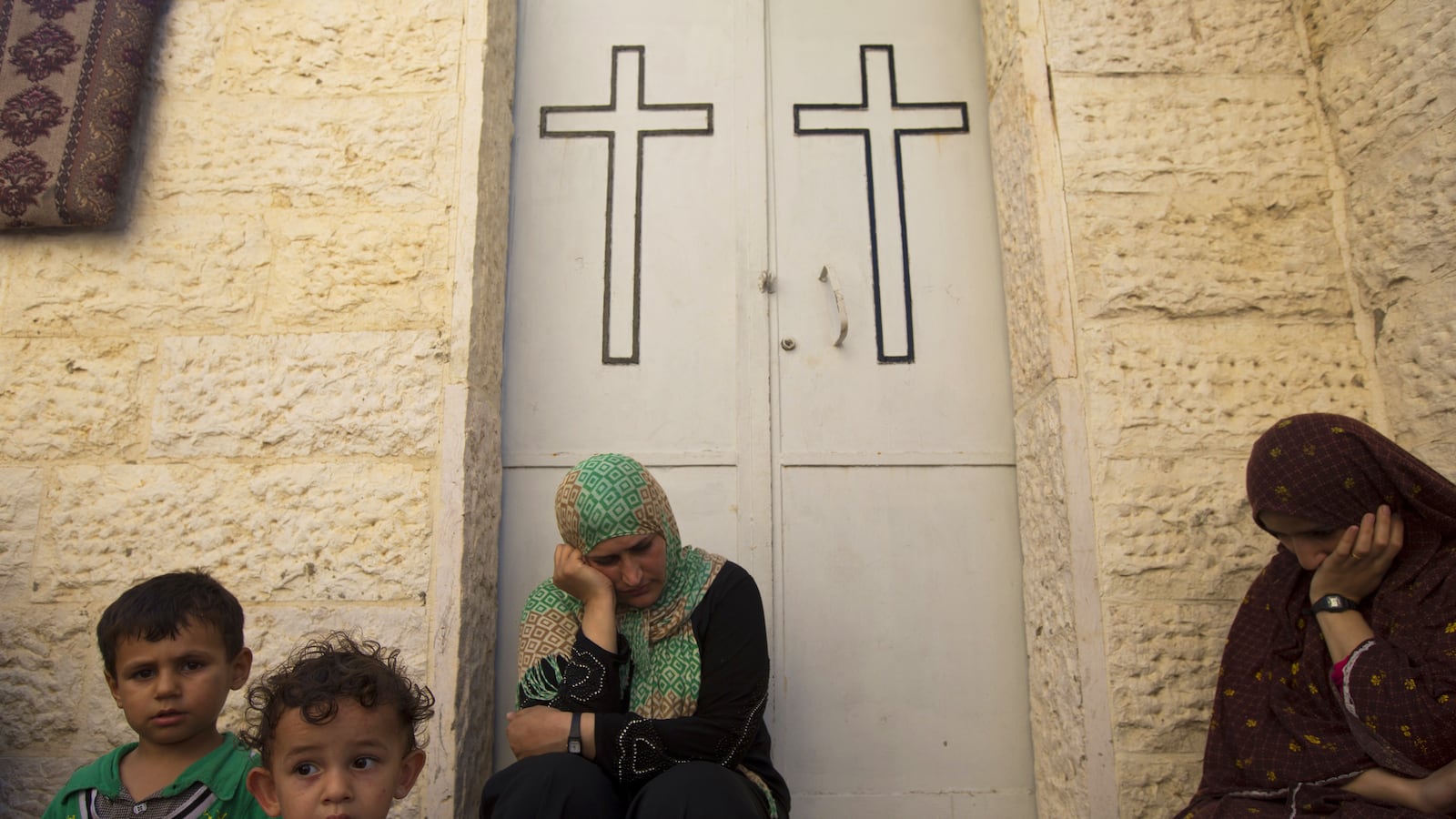 articles/2014/07/23/fleeing-israeli-troops-gaza-muslims-find-refuge-in-a-christian-church/140723-rosenfeld-gaza-church-tease_lhptsd