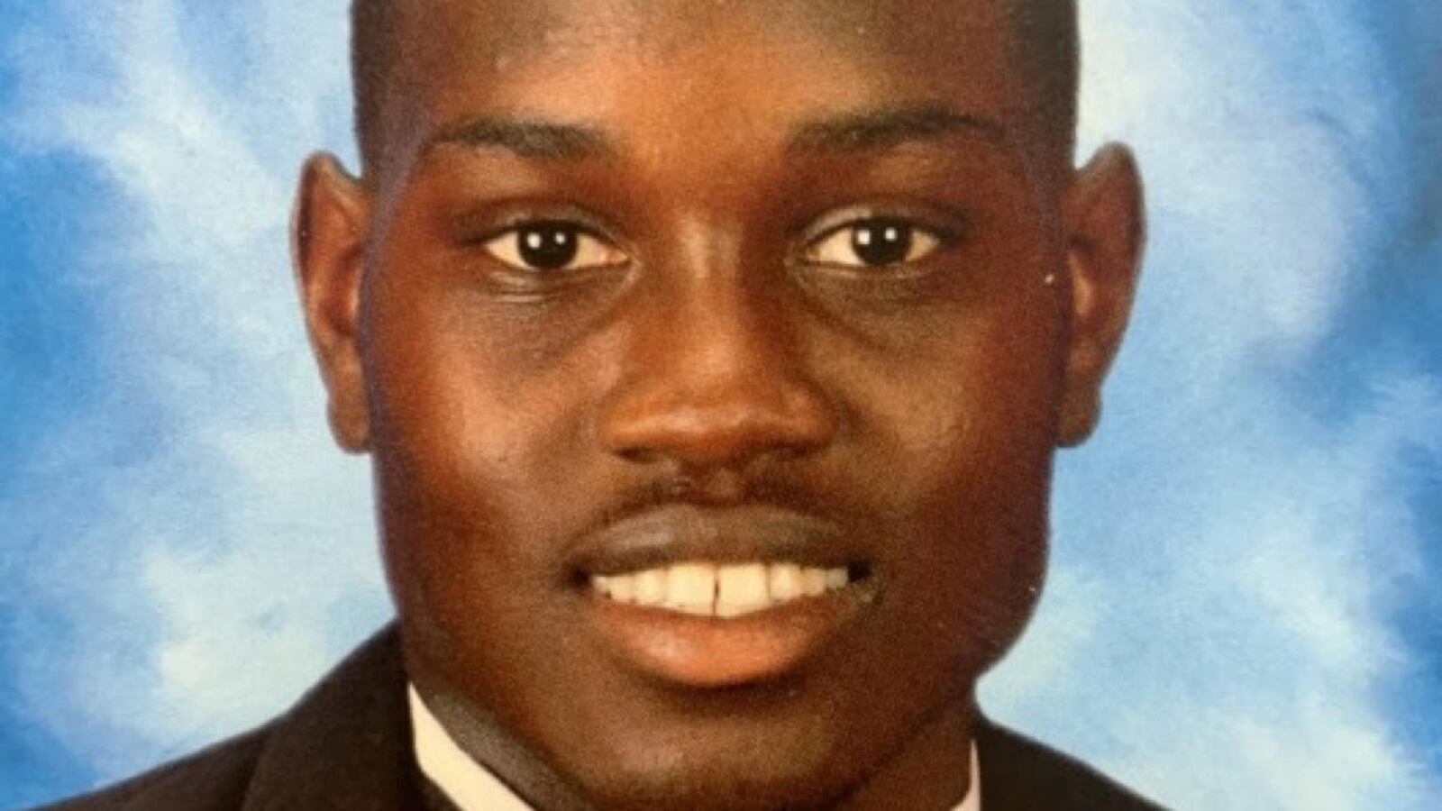 2020-05-08T000000Z_955194430_RC2GKG97VKZ2_RTRMADP_3_GEORGIA-SHOOTING_iixsgj