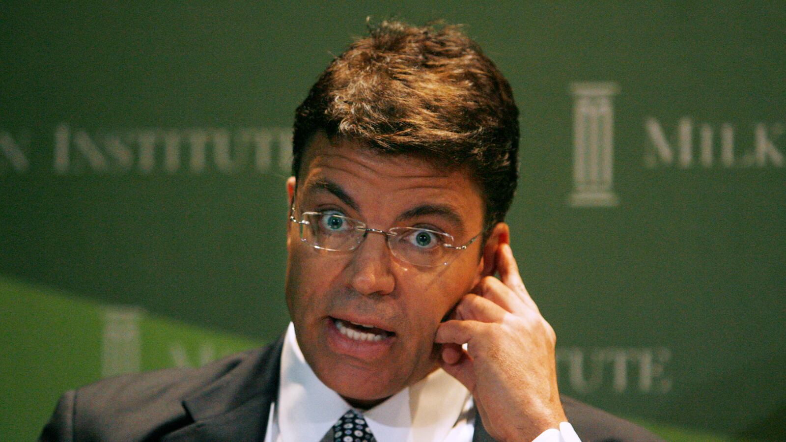 2008-04-28T000000Z_392920548_GM1E44T09K601_RTRMADP_3_MILKEN_ozulj2