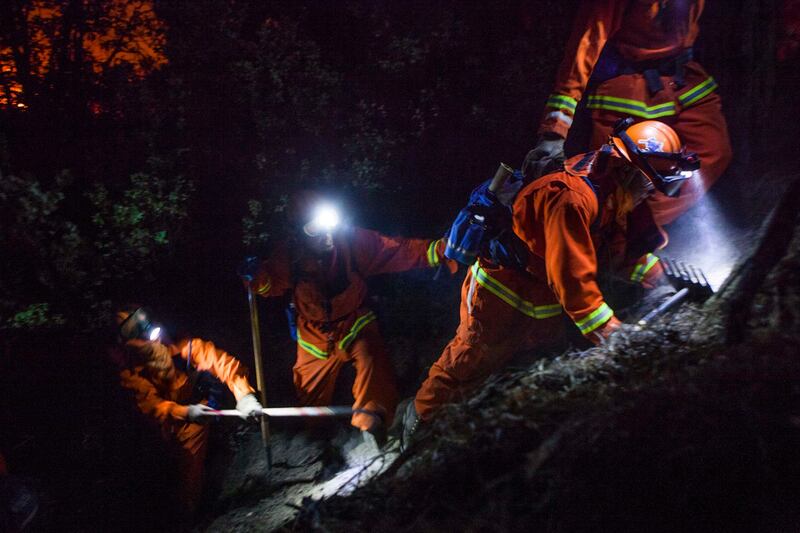 galleries/2013/08/25/massive-yosemite-wildfire-spreads-photos0/yosemite-update-5a_dwgdxy