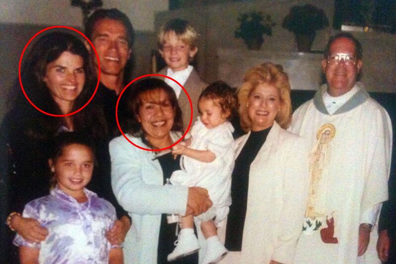 galleries/2012/11/12/when-the-mistress-meets-the-mrs-paula-broadwell-holly-petraeus-more-photos/maria-shriver-mrs-meets-mistress_gstsvn