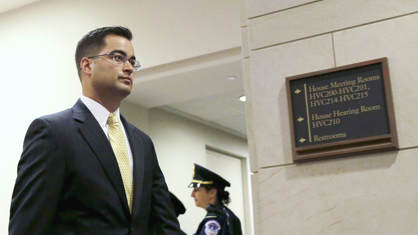 articles/2016/09/22/republicans-hold-hillary-s-it-guy-in-contempt-of-congress-for-refusing-to-testify/160922-harris-Bryan-Pagliano-tease_zozu16