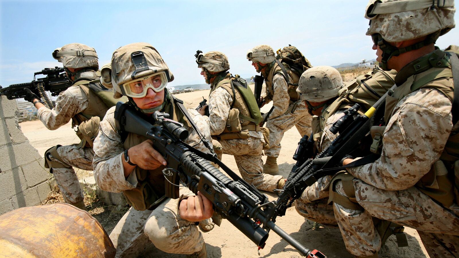 cheats/2013/11/13/4-marines-killed-in-pendleton/131113-camp-pendleton-cheat_lausyh