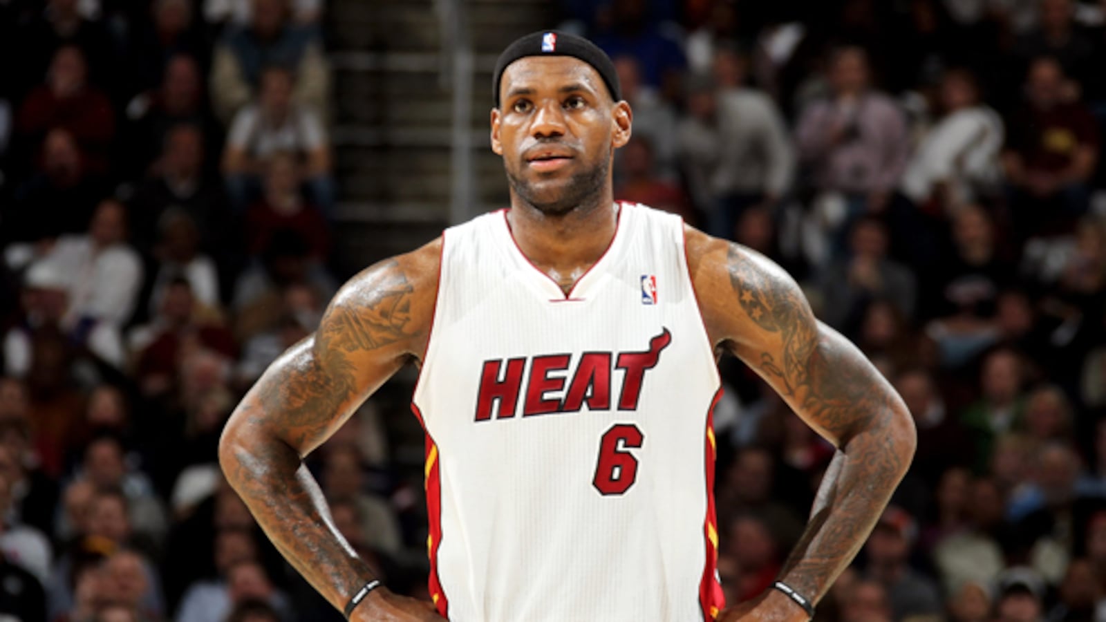 articles/2011/06/14/lebron-james-most-hated-athlete-in-america-doesn-t-deserve-nba-finals-abuse/year-in-hubris---lebron-james_taujre