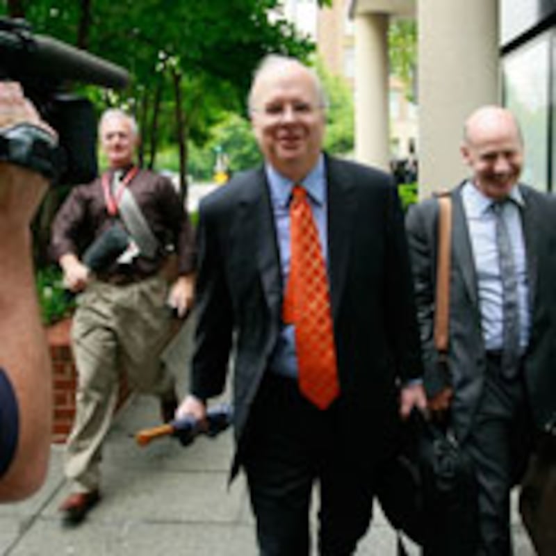 articles/2010/07/23/karl-rove-group-funded-by-swift-boater-more-billionaires/roth-rove_115482_zqwvmb