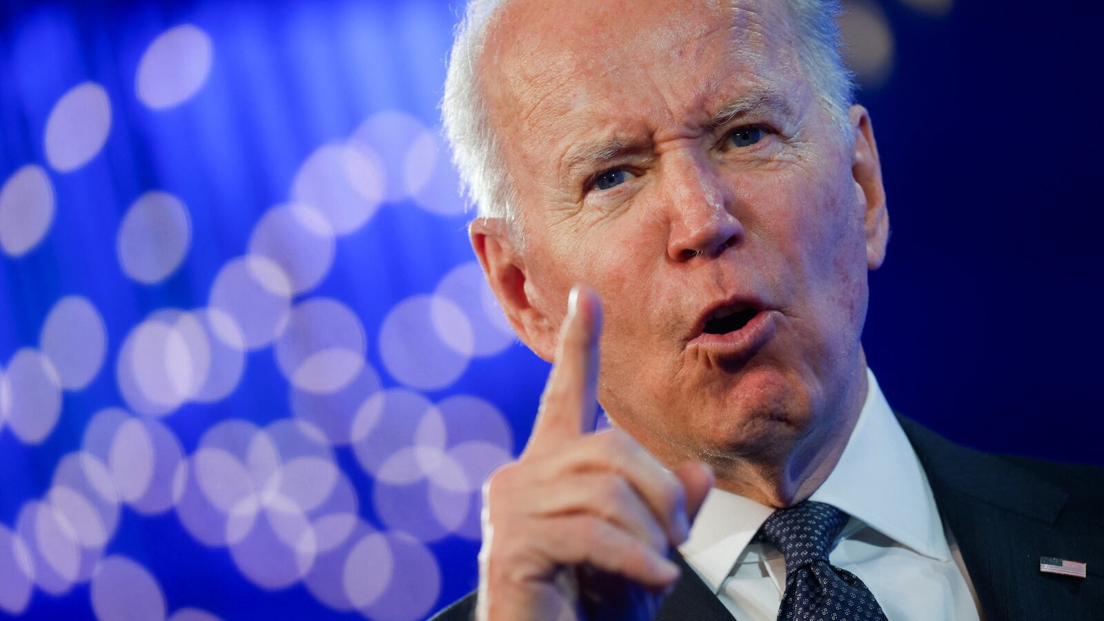 2022-01-21T192115Z_69999294_RC2V3S9LJJXJ_RTRMADP_3_USA-BIDEN_z9j5vm