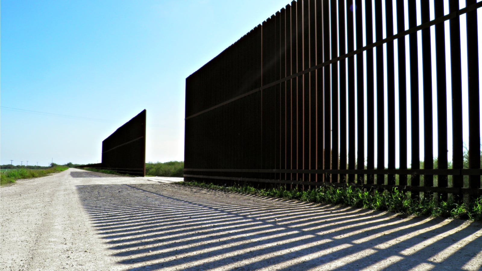 170630-border-police-cheat_nftfgp