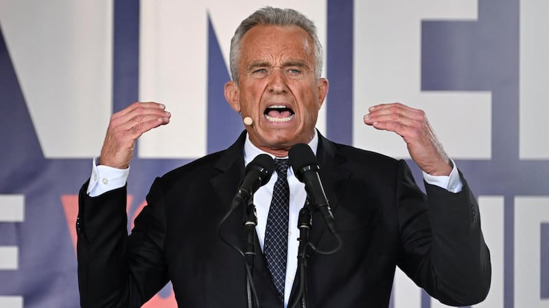 Robert F Kennedy Jr. speaking at an event.