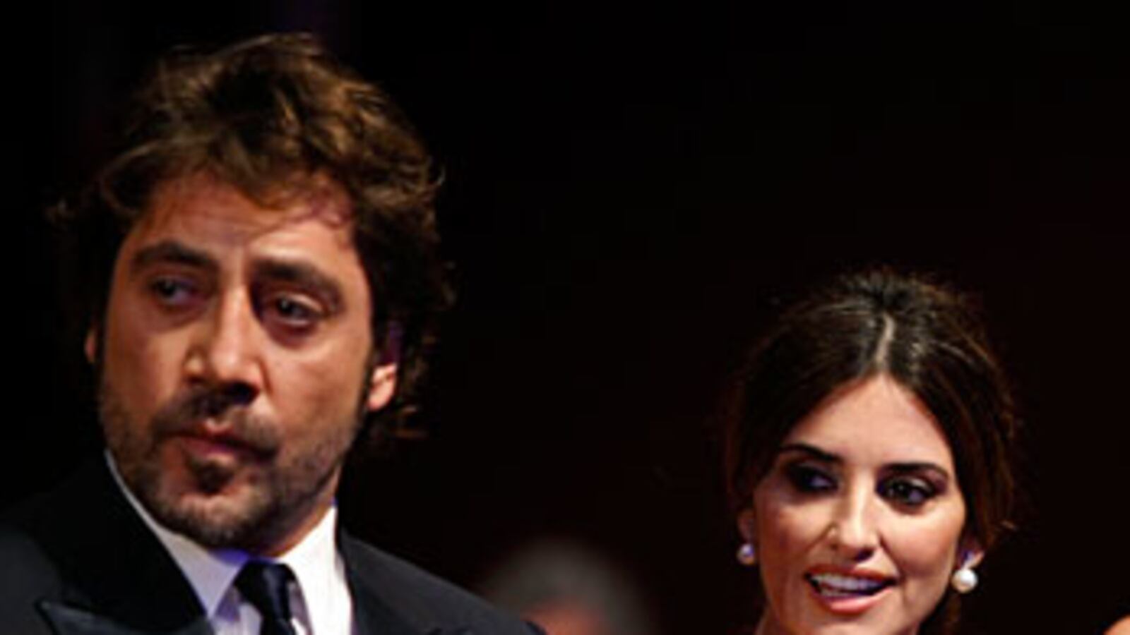 cheats/2010/07/14/javier-bardem-penelope-cruz-wed/bardem-cruz-wed_ugcv4i