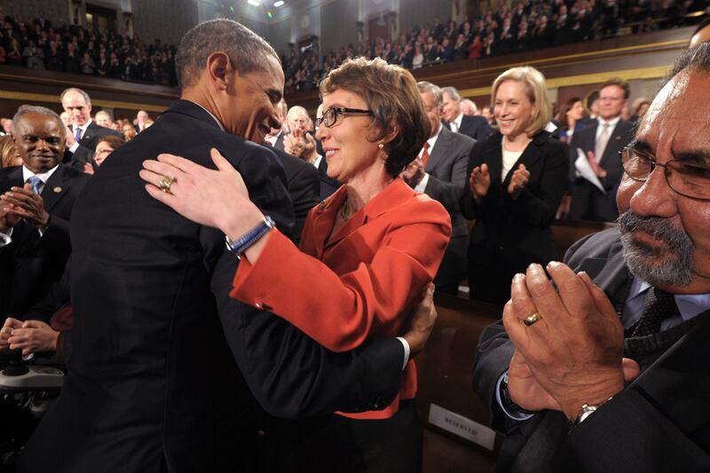 galleries/2012/01/24/president-obama-state-of-the-union-address-photos/sotu-giffords-hug_ti5jzx