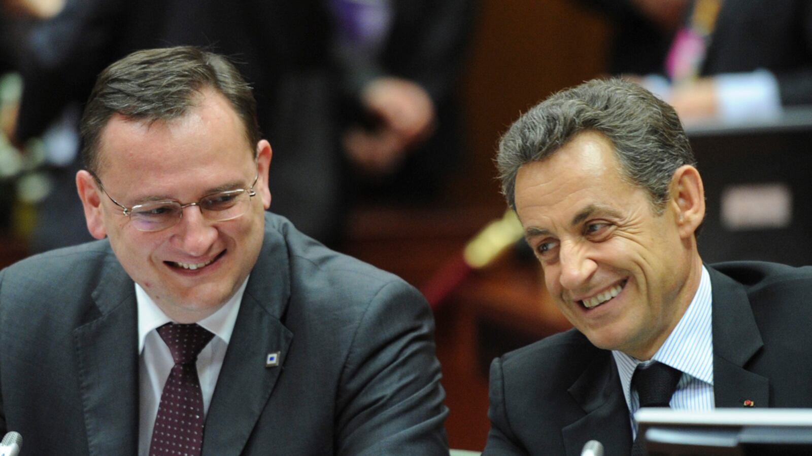 cheats/2011/10/26/eu-makes-deal-on-greece-debt/eu-saves-the-day_itc28x