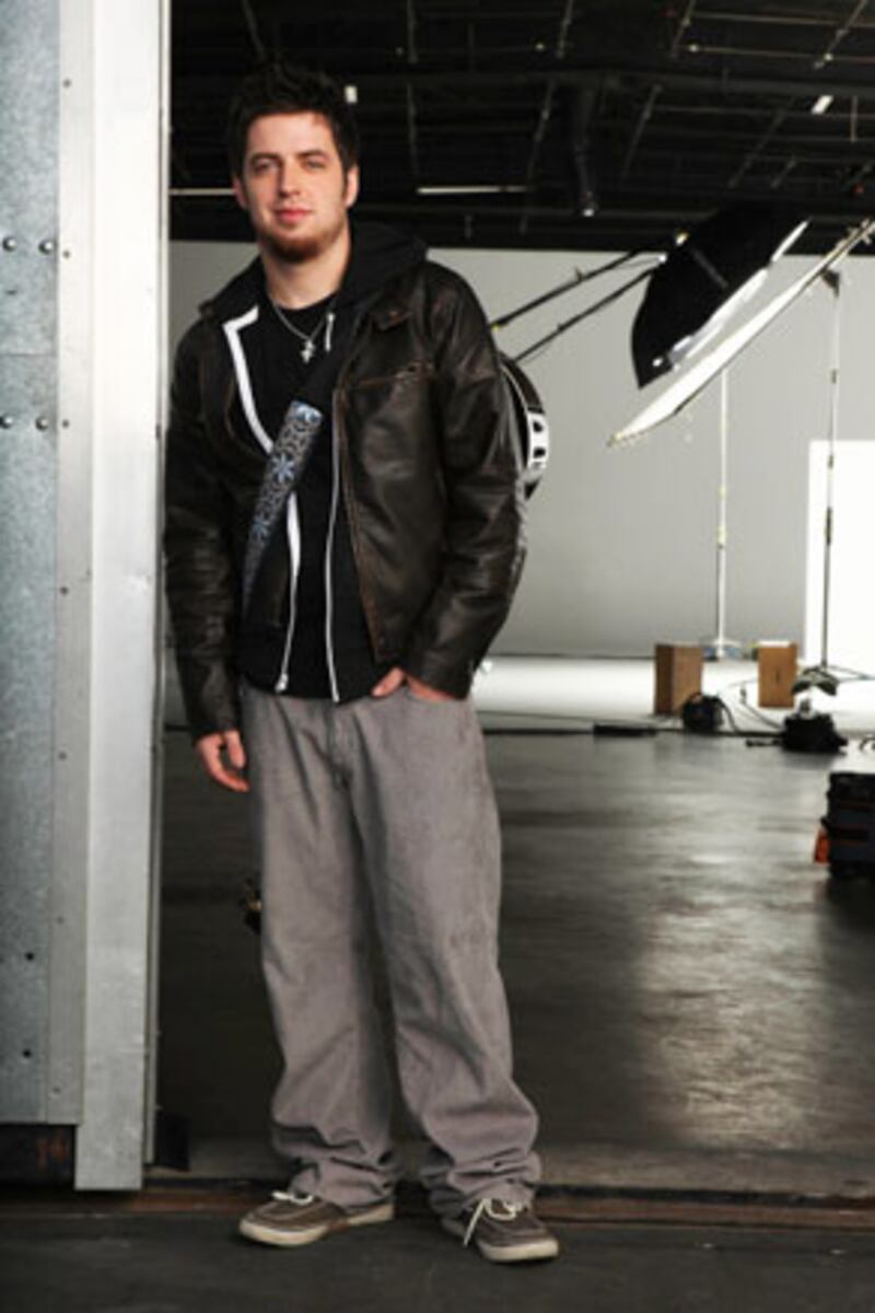 galleries/2010/02/22/idol-s-12-final-men/idol-men---dewyze_tjk7sq