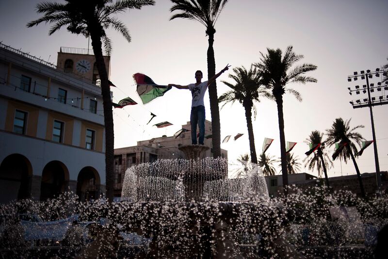 articles/2012/07/07/polls-close-in-first-libyan-election-in-over-40-years/libya-election-polls-close-dettmer_gpu5ub