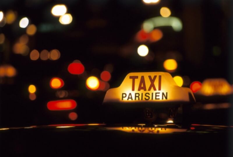 articles/2012/07/10/paris-taxi-shortage-it-s-about-jobs/taxi-paris_rtu3g1