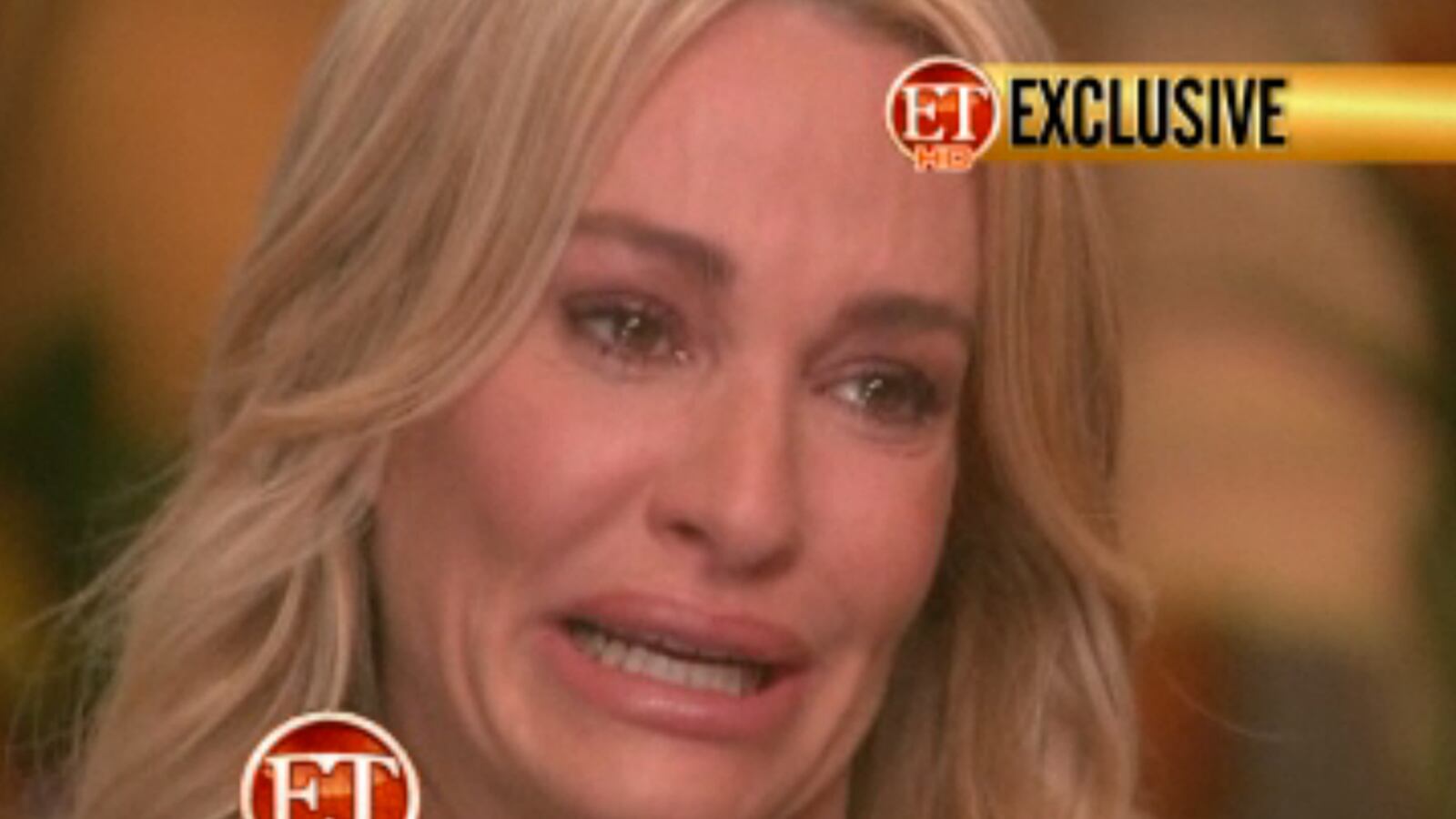 cheats/2011/09/20/taylor-armstrong-details-russell-s-abuse/taylor-armstrong-interview-cheat_vqidod