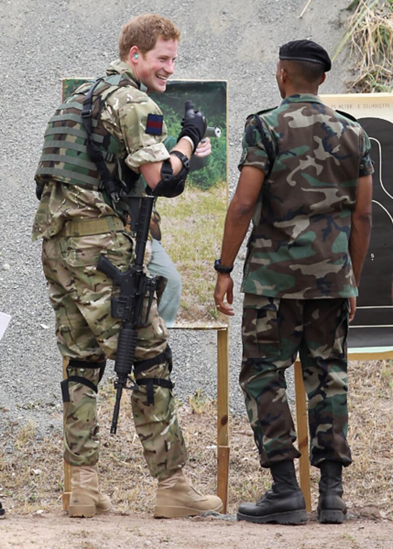 galleries/2012/03/08/prince-harry-s-guide-to-vacationing-in-the-tropics-photos/harry-tropics-slide-9_tqbnt5