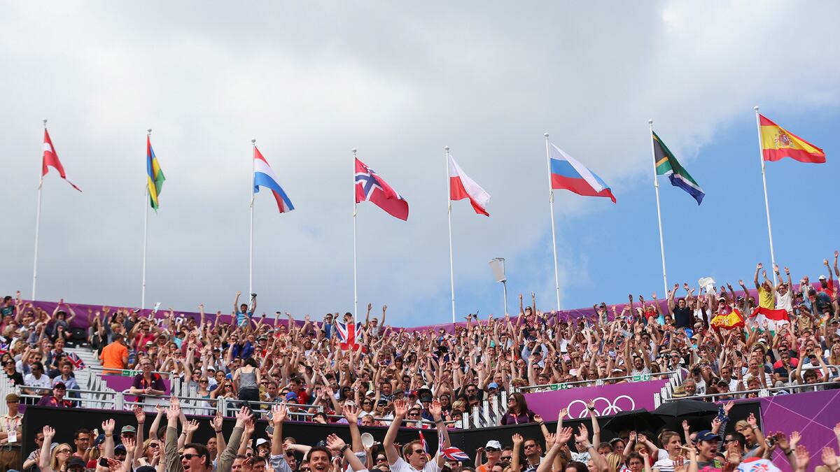 articles/2012/07/30/do-the-olympics-boost-the-economy-studies-show-the-impact-is-likely-negative/olympics-economy-perryman_fitdie