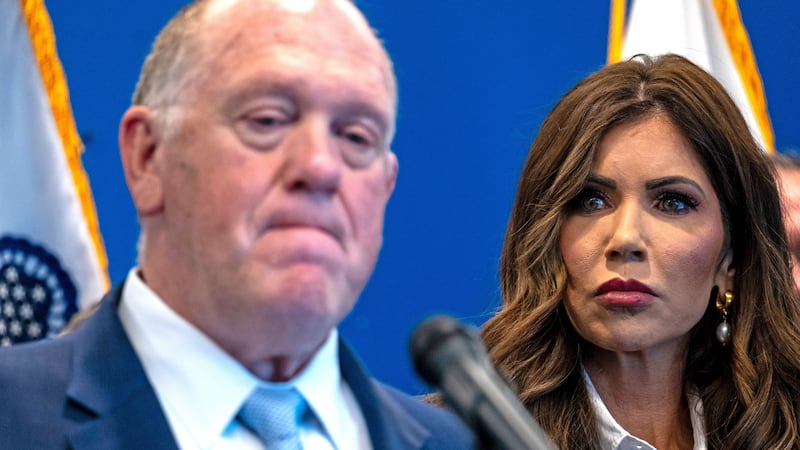 Border czar Tom Homan joins Homeland Security Secretary Kristi Noem at a news conference